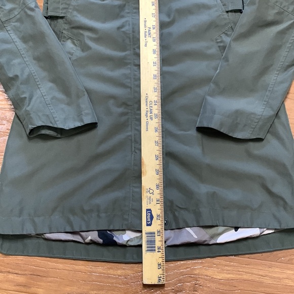 The North Face Dryvent Hooded Jacket - Picture 3 of 8